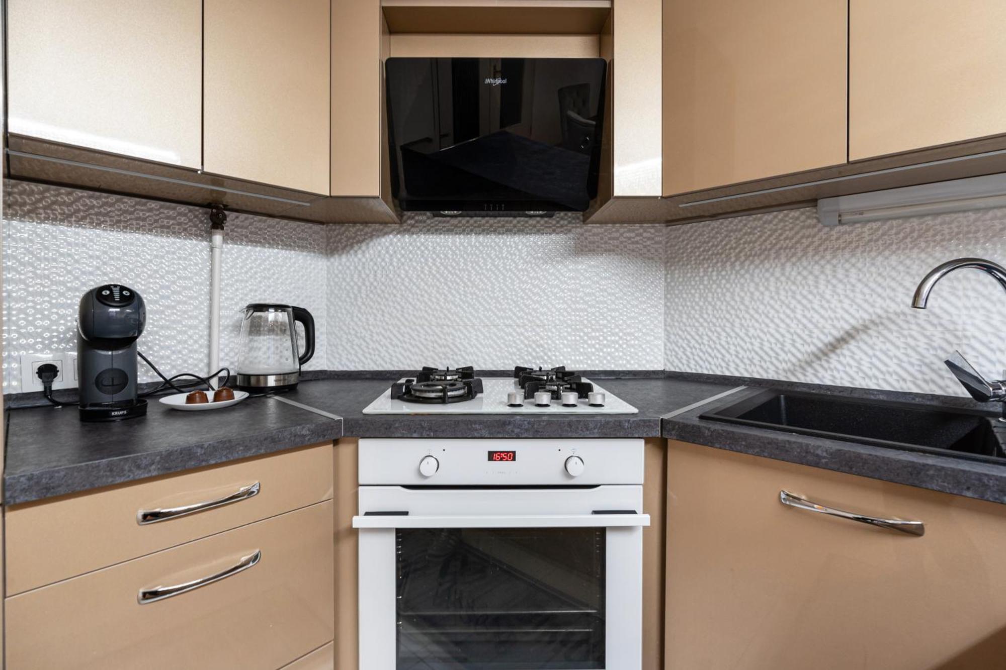 Beautiful Three Bedrooms Apartment With Free Parking Close To The Danube Coast Budapesta Exterior foto